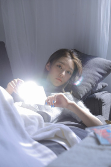 一个人看的www免费高清视频
